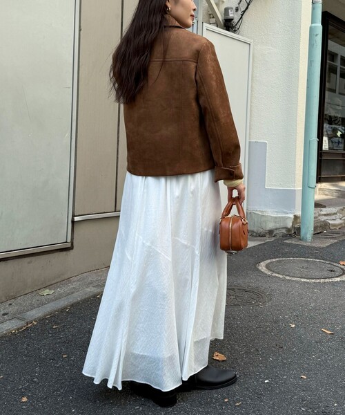 fredy emue(フレディエミュ)の「フェイクスエードジャケット(ダウンジャケット/コート・レディース・ブラウン/ベージュ・38)」の10枚目の写真