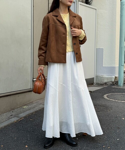 fredy emue(フレディエミュ)の「フェイクスエードジャケット(ダウンジャケット/コート・レディース・ブラウン/ベージュ・38)」の11枚目の写真