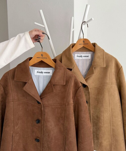 fredy emue(フレディエミュ)の「フェイクスエードジャケット(ダウンジャケット/コート・レディース・ブラウン/ベージュ・38)」の17枚目の写真