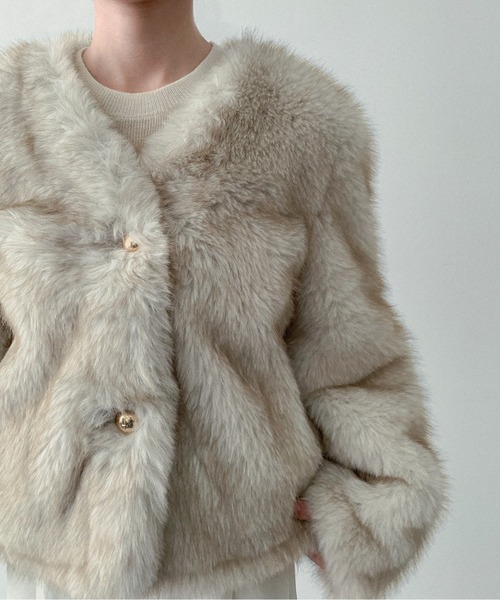 on:nue】[着用動画あり！] 金釦フェイクファーコート /2025 AW