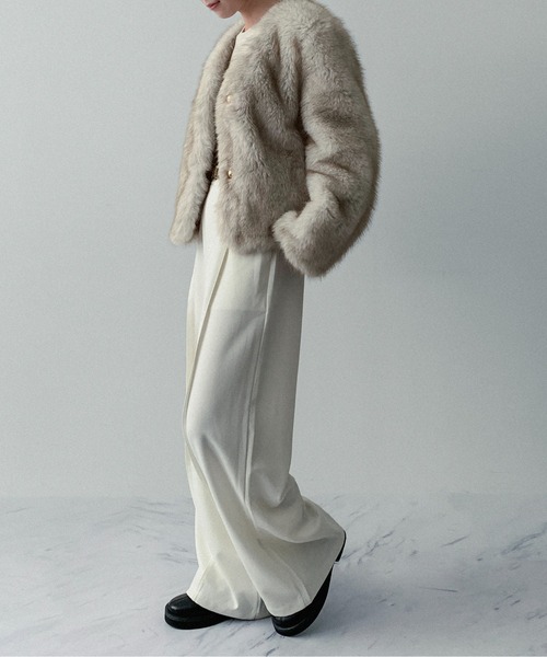 セール】【on:nue】[着用動画あり！] 金釦フェイクファーコート /2025