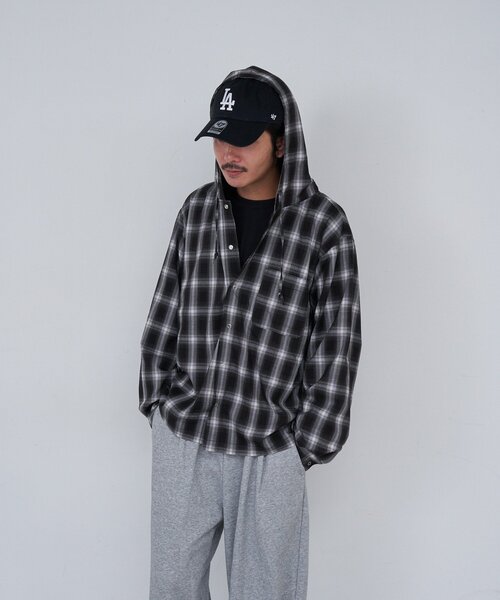 Kastane（カスタネ）の「*【セットアップ対応/チェック&ストライプ/ユニセックス】BM フードシャツ（シャツ/ブラウス・レディース・ブラック/ブラウン/ブルー・FREE）」の7枚目の写真