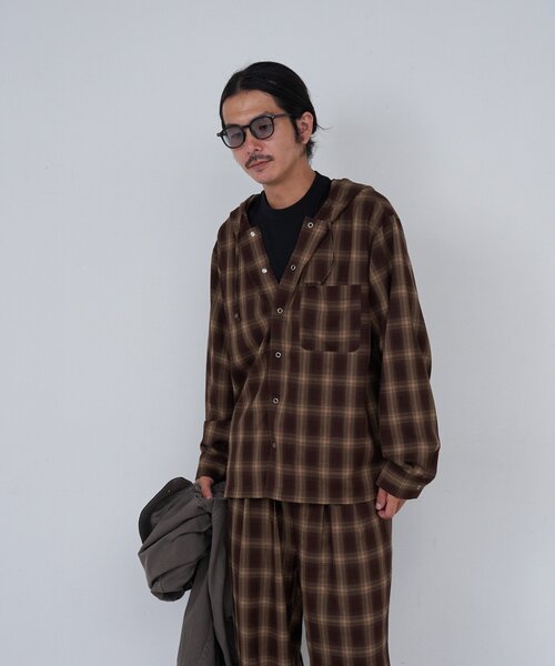 Kastane（カスタネ）の「*【セットアップ対応/チェック&ストライプ/ユニセックス】BM フードシャツ（シャツ/ブラウス・レディース・ブラック/ブラウン/ブルー・FREE）」の17枚目の写真