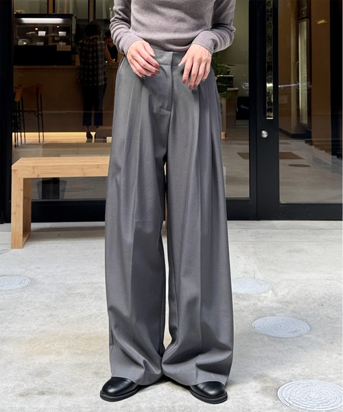 LE MORE（リモア）の「ダブルタックワイドスラックス（スラックス・レディース・グレー/ベージュ/ブラック・SHORT/FREE）」の5枚目の写真