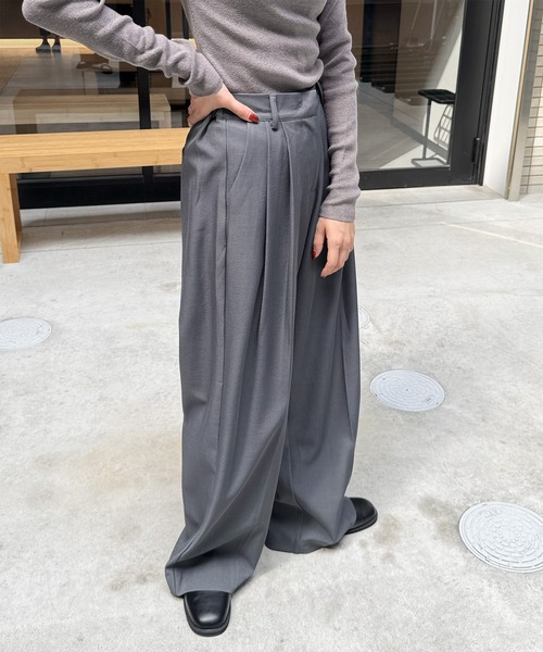 LE MORE（リモア）の「ダブルタックワイドスラックス（スラックス・レディース・グレー/ベージュ/ブラック・SHORT/FREE）」の6枚目の写真