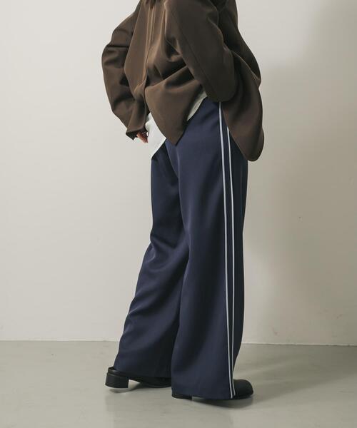 SENSE OF PLACE by URBAN RESEARCH（センスオブプレイスバイアーバンリサーチ）の「アウトシームラインパンツ（その他パンツ・レディース・ネイビー/ブラウン・ONE）」の2枚目の写真