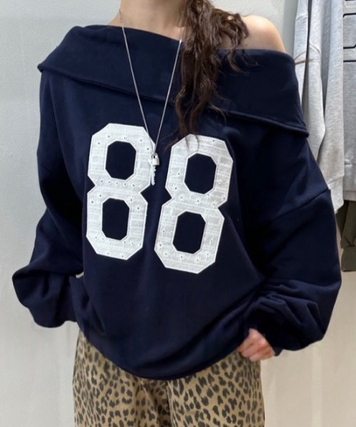 FREE STYLISTS(フリー スタイリスト)の「YUGA_YGMC Off-the-shoulder logo sweatshirt(スウェット・レディース・ネイビー/ライトグレー・FREE)」の22枚目の写真