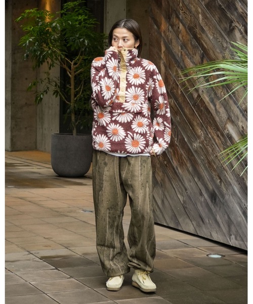 BILLABONG（ビラボン）の「BILLABONG レディース SWITCHBACK PULLOVER  トレーナー 【2025年秋冬モデル】 @autumn/ビラボン花柄モコモコプルオーバートレーナー（スウェット・レディース・ブラウン系その他・MEDIUM）」の9枚目の写真