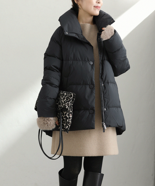 La TOTALITE（ラトータリテ）の「PYRENEX/ピレネックス ELAURA 2 ダウンジャケット（ダウンジャケット/コート・レディース・ベージュ/ネイビー/ブラック・36/38）」の8枚目の写真