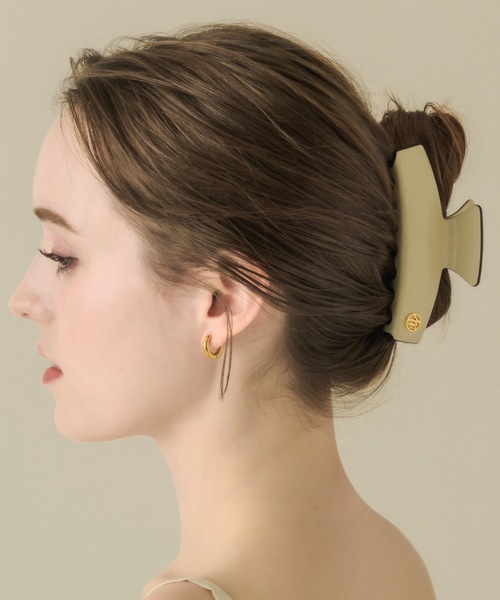 muku(ムク)の「HAIR CLIP/NEW TWOTONE(バレッタ/ヘアクリップ・レディース・ブラック/アイボリー・FREE)」の21枚目の写真