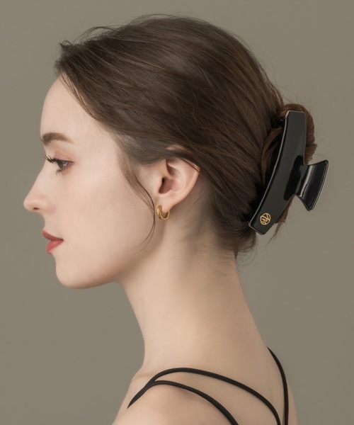 muku(ムク)の「HAIR CLIP/NEW TWOTONE(バレッタ/ヘアクリップ・レディース・ブラック/アイボリー・FREE)」の3枚目の写真