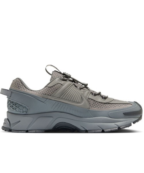 セール】NIKE Zoom Vomero Roam（ナイキ ズーム ボメロ ローム