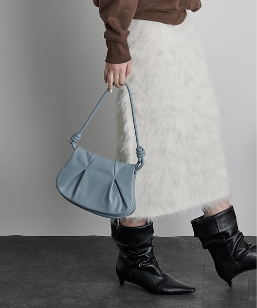 THE YOn（ザヨン）の「タックデザインショルダーバッグ（ショルダーバッグ・レディース・サックスブルー/イエロー/ブラック・FREE）」の3枚目の写真