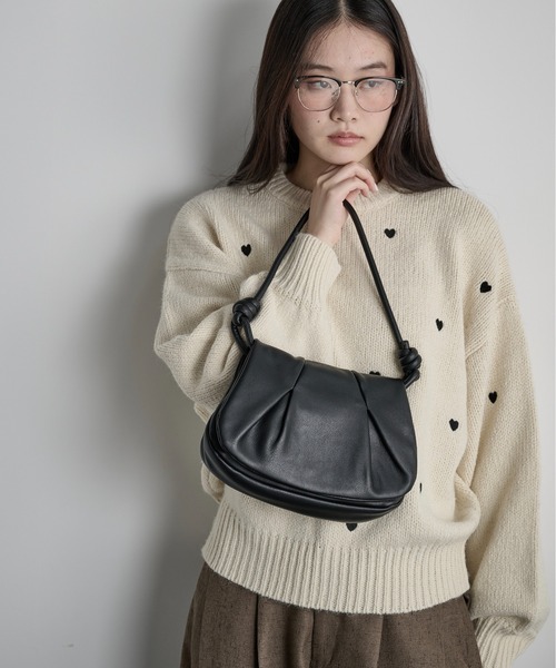 THE YOn（ザヨン）の「タックデザインショルダーバッグ（ショルダーバッグ・レディース・サックスブルー/イエロー/ブラック・FREE）」の18枚目の写真