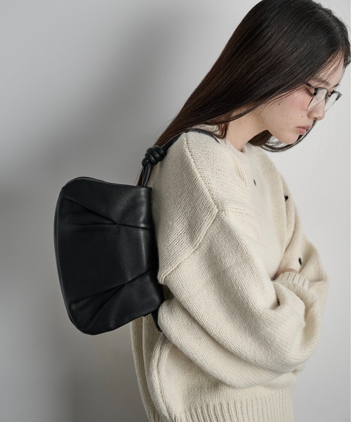 THE YOn（ザヨン）の「タックデザインショルダーバッグ（ショルダーバッグ・レディース・サックスブルー/イエロー/ブラック・FREE）」の21枚目の写真