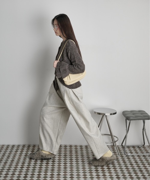 THE YOn（ザヨン）の「タックデザインショルダーバッグ（ショルダーバッグ・レディース・サックスブルー/イエロー/ブラック・FREE）」の12枚目の写真