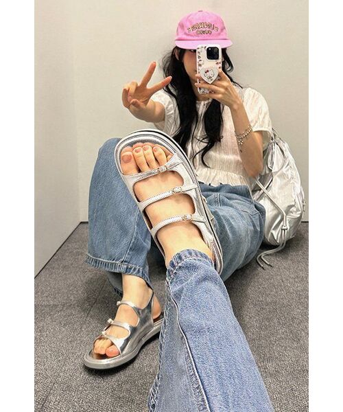 MUSINSA STANDARD WOMAN（ムシンサスタンダードウーマン）の「ウィメンズルーズトラペーズバンディングデニムパンツ[ライトインディゴ]（デニムパンツ・レディース・その他・30/24/26/28）」の9枚目の写真