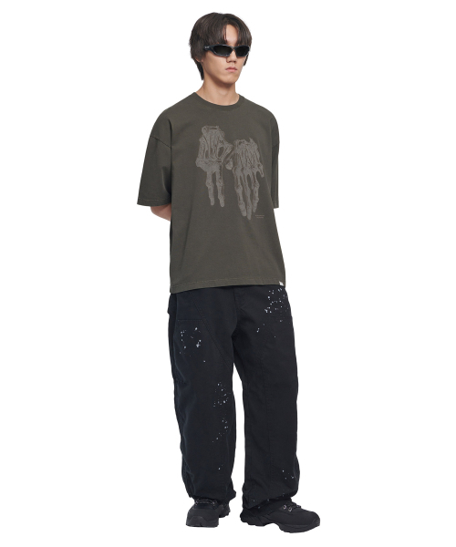 NOMANUAL(NOMANUAL)の「ROBOTIC HAND NM T-SHIRT - DEEP KHAKI(Tシャツ/カットソー・レディース・その他・X-LARGE/SMALL/MEDIUM/LARGE)」の2枚目の写真