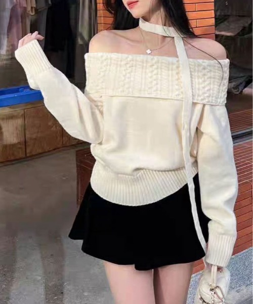 kirakiraShop(キラキラショップ)の「ケーブル デザイン オフショルダー リボン ニット(ニット/セーター・レディース・オフホワイト/グレー/チャコール・FREE)」の2枚目の写真