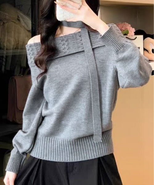 kirakiraShop(キラキラショップ)の「ケーブル デザイン オフショルダー リボン ニット(ニット/セーター・レディース・オフホワイト/グレー/チャコール・FREE)」の6枚目の写真