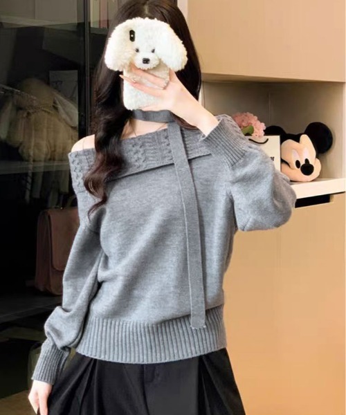 kirakiraShop(キラキラショップ)の「ケーブル デザイン オフショルダー リボン ニット(ニット/セーター・レディース・オフホワイト/グレー/チャコール・FREE)」の7枚目の写真