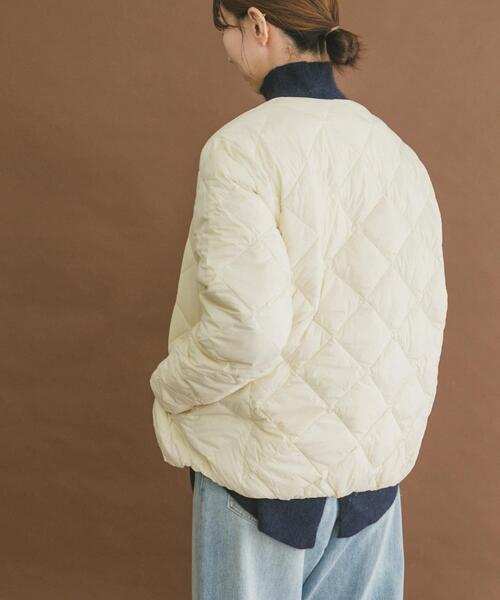 ITEMS URBANRESEARCH(アイテムズ アーバンリサーチ)の「TAION CREW NECK DOWN JACKET(ダウンジャケット/コート・レディース・ブラック/オフホワイト/オリーブ・SMALL/MEDIUM/LARGE)」の12枚目の写真