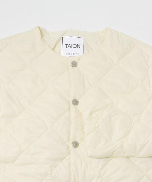 ITEMS URBANRESEARCH(アイテムズ アーバンリサーチ)の「TAION CREW NECK DOWN JACKET(ダウンジャケット/コート・レディース・ブラック/オフホワイト/オリーブ・SMALL/MEDIUM/LARGE)」の16枚目の写真
