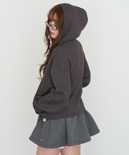 RAY CASSIN（レイカズン）の「ケーブル胸刺繍パーカー（パーカー・レディース・ライトベージュ/ダークグレー/グレー・FREE）」の20枚目の写真