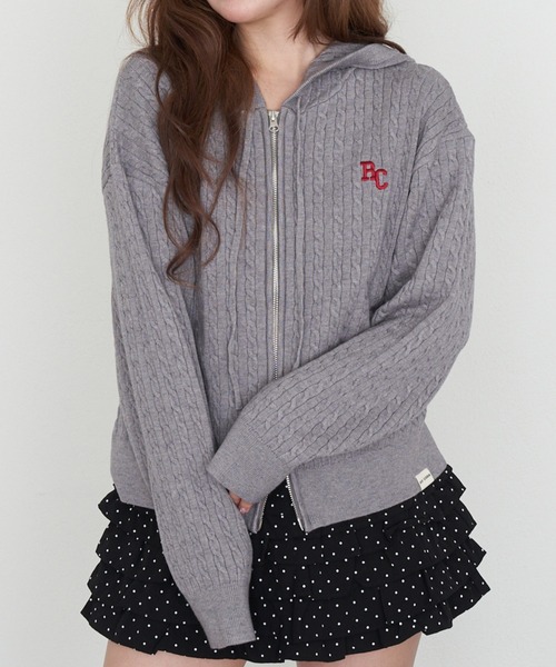 RAY CASSIN（レイカズン）の「ケーブル胸刺繍パーカー（パーカー・レディース・ライトベージュ/ダークグレー/グレー・FREE）」の22枚目の写真