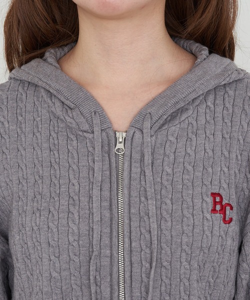 RAY CASSIN（レイカズン）の「ケーブル胸刺繍パーカー（パーカー・レディース・ライトベージュ/ダークグレー/グレー・FREE）」の6枚目の写真