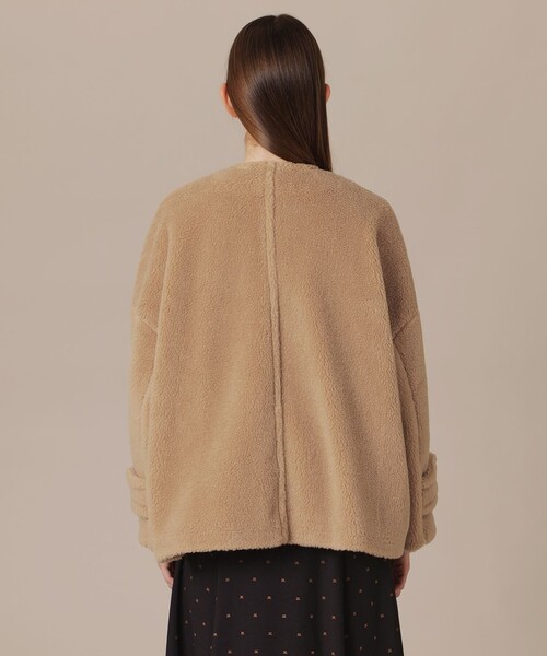 MACKINTOSH LONDON(マッキントッシュ ロンドン)の「【WEB・一部店舗限定】【ROSLEY/ロズリー】ウールブレンドボアノーカラーコート(ノーカラーコート・レディース・ブラック/ベージュ・38)」の7枚目の写真
