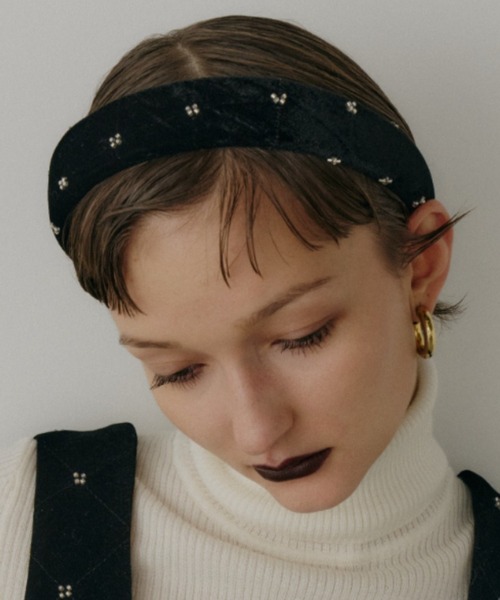 PERNA(ペルナ)の「ベロアビジュ―カチューシャ(カチューシャ・レディース・ブラック・FREE)」の8枚目の写真