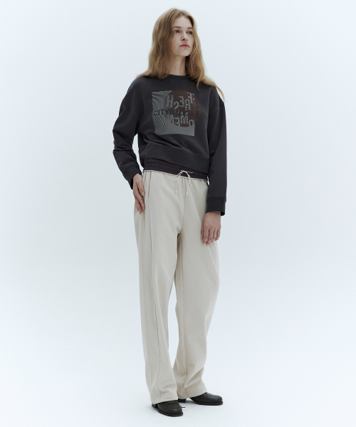 CITYBREEZE(シティブリーズ)の「サイドライン2WAYスウェットパンツ_BEIGE(その他パンツ・レディース・ベージュ・SMALL/MEDIUM)」の3枚目の写真