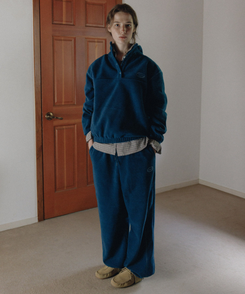 ANDNEEDS(アンドニーズ)の「Jeff fleece pants (blue)(スウェットパンツ・レディース・その他・FREE)」の2枚目の写真