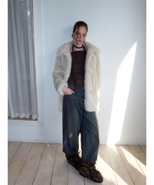 ETMON(エトモン)の「Duffle Fur Half Coat, Cream(ムートンコート・レディース・その他・F)」の4枚目の写真