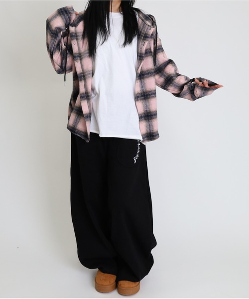 Vini（ヴィニ）の「ルーズシルエット バルーンスウェットパンツ（スウェットパンツ・レディース・ブラック/グレー・MEDIUM/LARGE）」の12枚目の写真