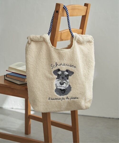 LBC(エルビーシー)の「ボア刺繍コードトートバッグ(トートバッグ・レディース・グレー/オフホワイト/ブラウン系その他・FREE)」の5枚目の写真