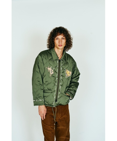 THRIFTY LOOK(スリフティールック)の「THRFTY LOOK スリフティルック / QUILTING VIETNAM JACKET(スカジャン・メンズ・ブラック/ブラック系1/オリーブ・SMALL/LARGE/MEDIUM)」の19枚目の写真