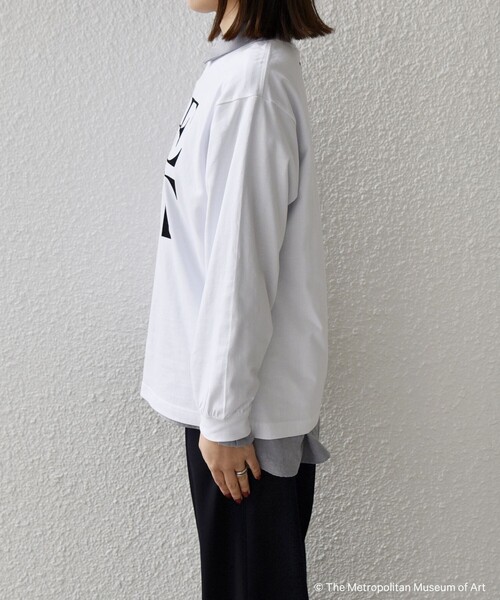 SHIPS Colors(シップス カラーズ)の「SHIPS Colors:The Met コラボ フロッキー ロゴ Tシャツ 2(Tシャツ/カットソー・レディース・ベージュ/ダークグレー/オフホワイト・ONE SIZE)」の16枚目の写真
