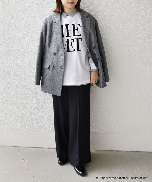 SHIPS Colors(シップス カラーズ)の「SHIPS Colors:The Met コラボ フロッキー ロゴ Tシャツ 2(Tシャツ/カットソー・レディース・ベージュ/ダークグレー/オフホワイト・ONE SIZE)」の22枚目の写真