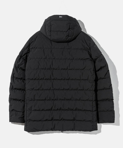 HERNO(ヘルノ)の「HERNO 2 LAYER PROMETEO DOWN JACKET ヘルノ プロメテオ ダウンジャケット(ダウンジャケット/コート・メンズ・ブラック・50/48/52/46)」の9枚目の写真