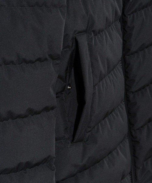 HERNO(ヘルノ)の「HERNO 2 LAYER PROMETEO DOWN JACKET ヘルノ プロメテオ ダウンジャケット(ダウンジャケット/コート・メンズ・ブラック・50/48/52/46)」の12枚目の写真
