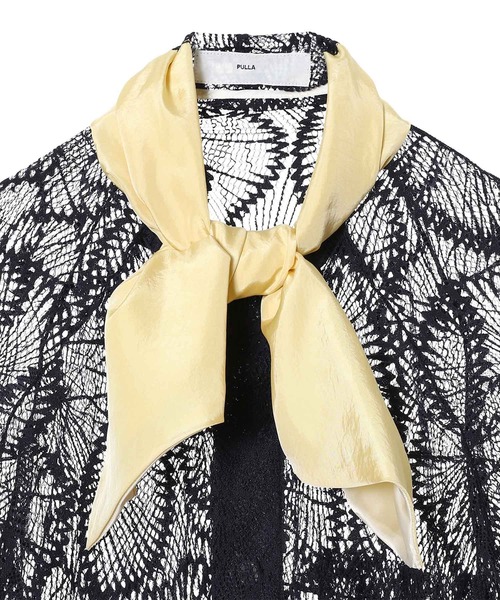 TOGA PULLA（トーガ　プルラ）の「TOGA PULLA Lace blouse TP252-FJ223（シャツ/ブラウス・レディース・ネイビー・36）」の8枚目の写真