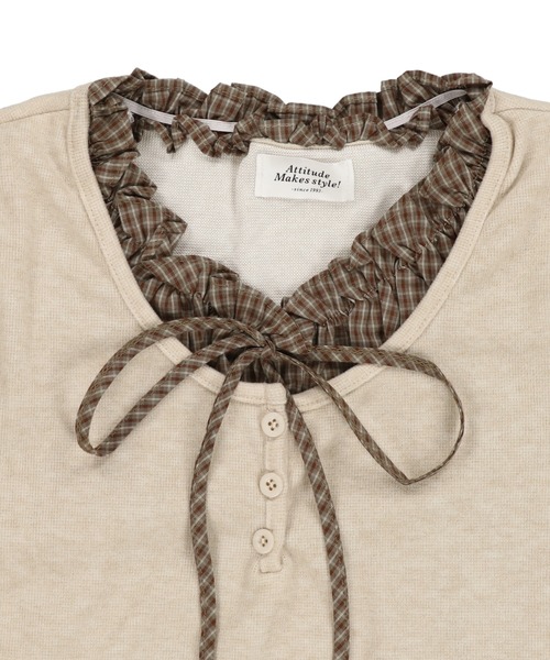 SPINNS（スピンズ）の「重ね着いらずで即可愛い♪リボン付きレイヤード風カットソー（Tシャツ/カットソー・レディース・ベージュ/ブラウン/ネイビー/オフホワイト・ONESIZE）」の10枚目の写真