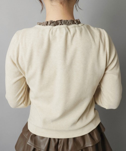 SPINNS（スピンズ）の「重ね着いらずで即可愛い♪リボン付きレイヤード風カットソー（Tシャツ/カットソー・レディース・ベージュ/ブラウン/ネイビー/オフホワイト・ONESIZE）」の14枚目の写真