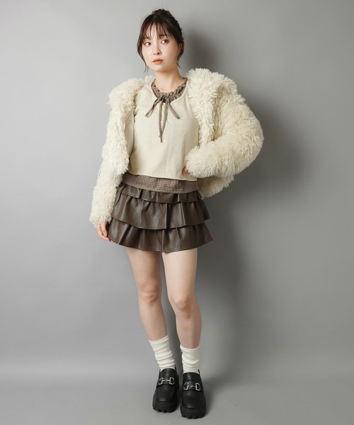 SPINNS（スピンズ）の「重ね着いらずで即可愛い♪リボン付きレイヤード風カットソー（Tシャツ/カットソー・レディース・ベージュ/ブラウン/ネイビー/オフホワイト・ONESIZE）」の18枚目の写真