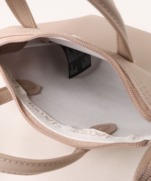 LACOSTE(ラコステ)の「《LACOSTE》CROSSOVER BAG NF2609PM(ショルダーバッグ・レディース・ブルー系その他/ブラック/ベージュ系その他・フリー)」の7枚目の写真
