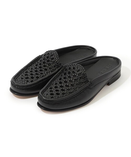 HEREU（ヘリュー）の「HEREU MURILLA スリッポン（ローファー・レディース・ブラック・36）」の2枚目の写真