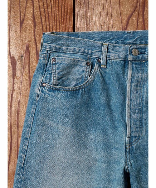 Levi's(リーバイス)の「Levi's/リーバイス LEVI'S(R) VINTAGE CLOTHING 1955 501(R) ORIGINAL ジーンズ ライトインディゴ(デニムパンツ・メンズ・インディゴブルー・W28 L32/W36 L32/W34 L32/W32 L32/W30 L32)」の8枚目の写真