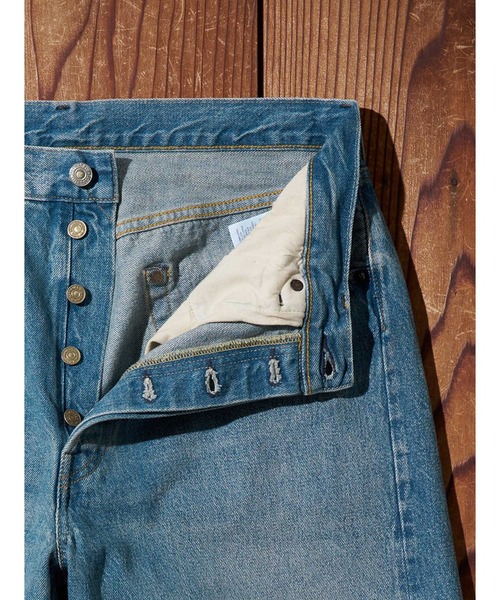 Levi's(リーバイス)の「Levi's/リーバイス LEVI'S(R) VINTAGE CLOTHING 1955 501(R) ORIGINAL ジーンズ ライトインディゴ(デニムパンツ・メンズ・インディゴブルー・W28 L32/W36 L32/W34 L32/W32 L32/W30 L32)」の9枚目の写真
